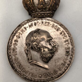 Silberne Militärverdienstmedaille Kaiser Franz Josef, Singnum Laudis